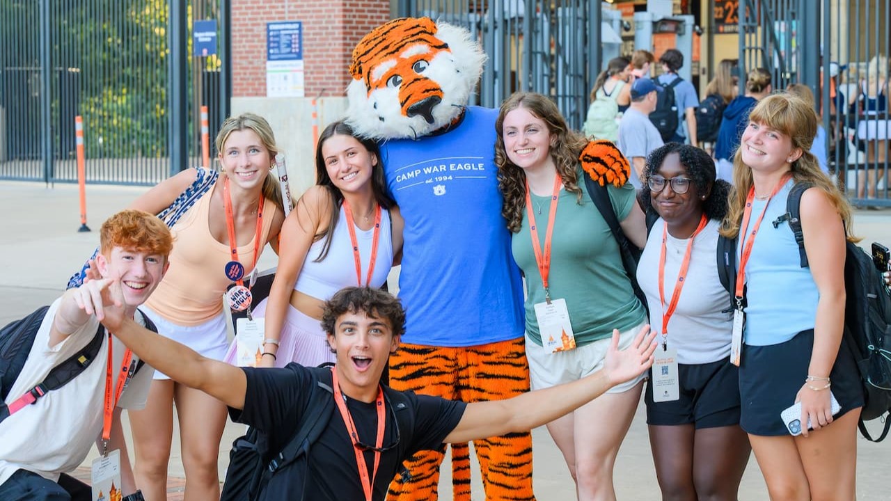 Camp War Eagle students with Aubie